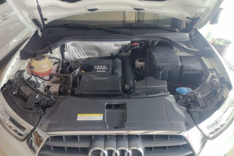 Used Audi Q3 2018 30th Anniversary Edition 30 TFSI Fashion Model Engine Bay