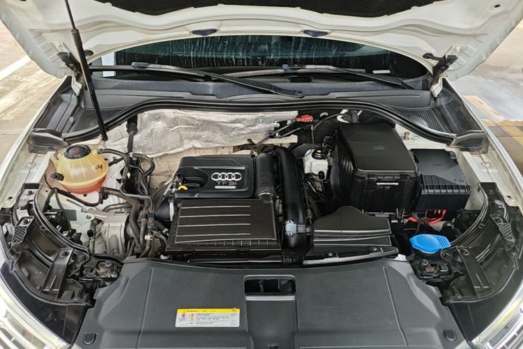 Used Audi Q3 2018 30th Anniversary Edition 30 TFSI Fashion Model Engine Bay