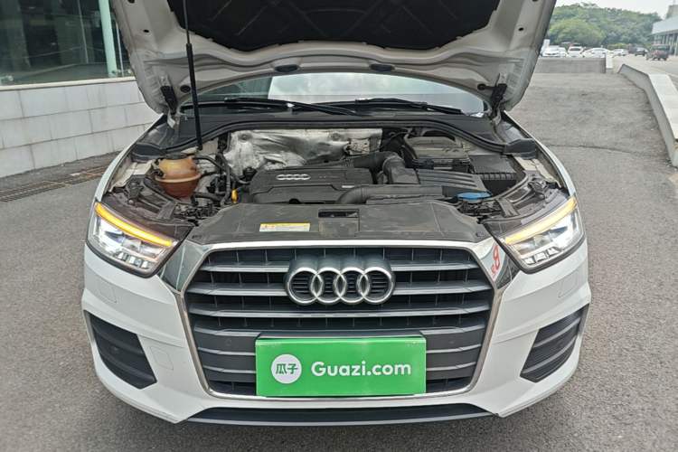 Used Audi Q3 2018 30th Anniversary Edition 35 TFSI Fashion Model Engine Bay