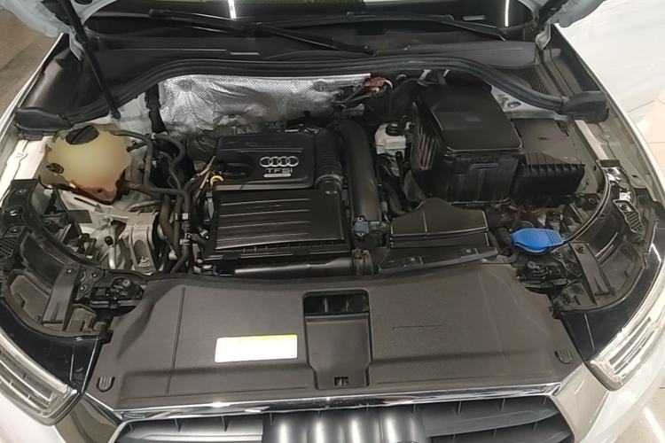 Used Audi Q3 2018 30th Anniversary Edition 30 TFSI Fashion Model Engine Bay