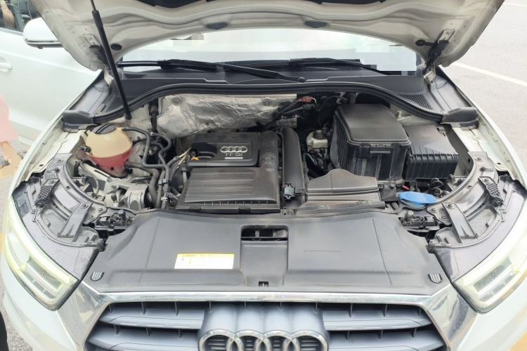 Used Audi Q3 2018 30th Anniversary Edition 30 TFSI Fashion Model Engine Bay