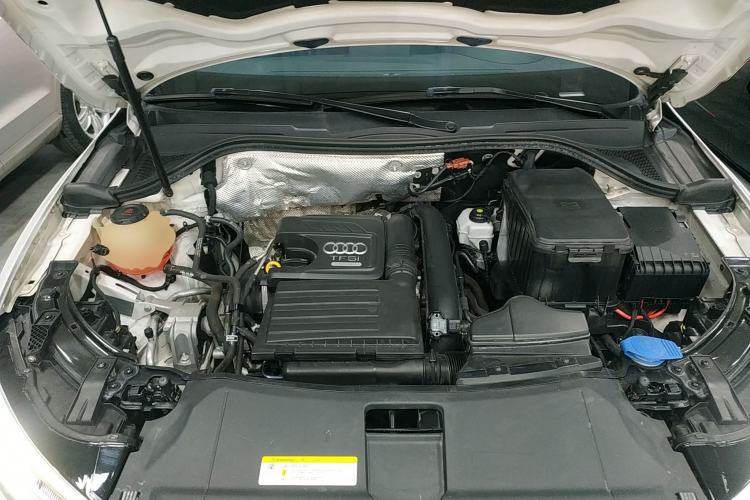 Used Audi Q3 2018 30th Anniversary Edition 30 TFSI Fashion Model Engine Bay