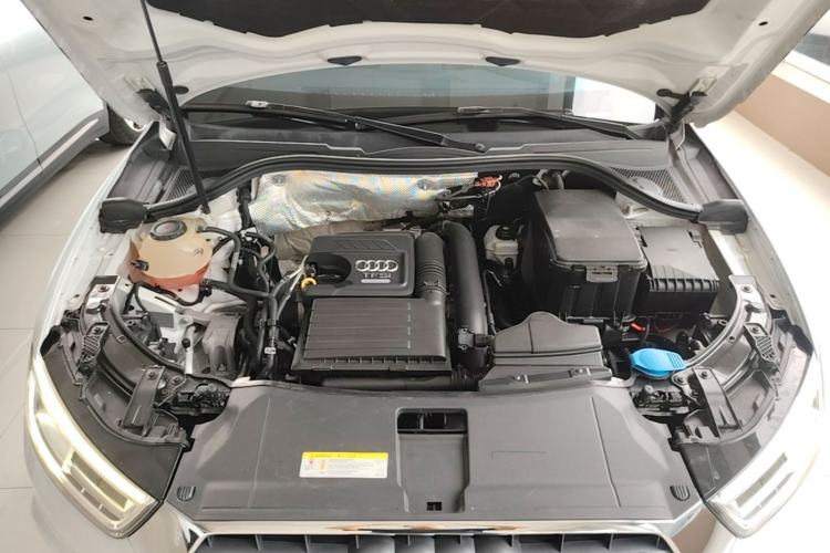 Used Audi Q3 2018 30th Anniversary Edition 30 TFSI Fashion Model Engine Bay