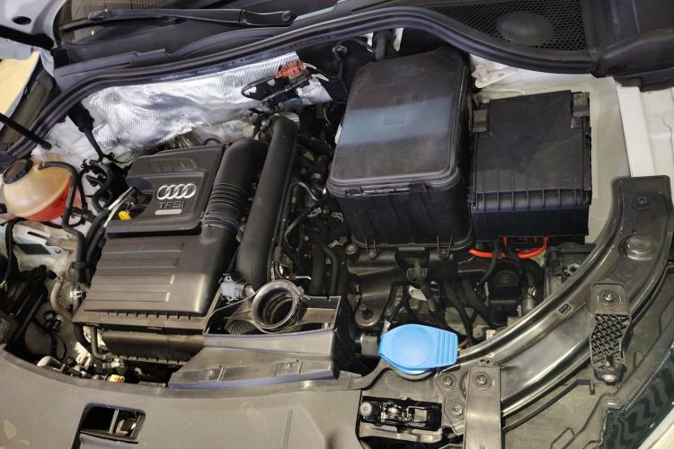 Used Audi Q3 2018 30th Anniversary Edition 30 TFSI Fashion Model Engine Bay