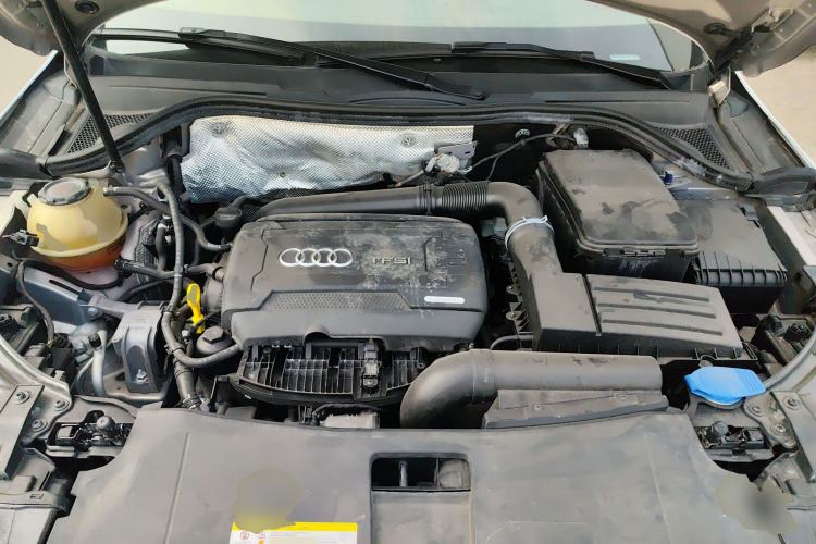 Used Audi Q3 2018 35 TFSI Fashion Edition Collector's Model Engine Bay