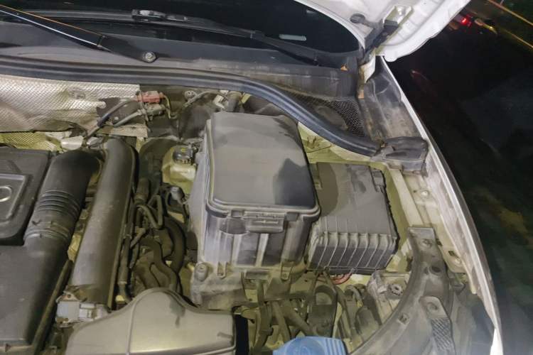 Used Audi Q3 2018 30th Anniversary Edition 30 TFSI Fashion Model Engine Bay Left