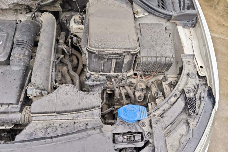 Used Audi Q3 2018 30th Anniversary Edition 30 TFSI Fashion Model Engine Bay Left