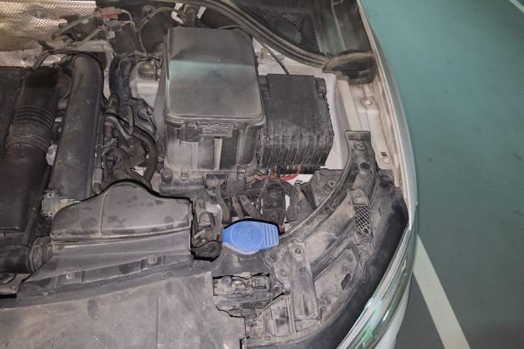 Used Audi Q3 2018 30th Anniversary Edition 30 TFSI Fashion Model Engine Bay Left