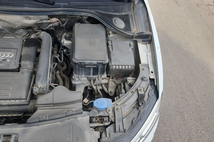 Used Audi Q3 2018 30th Anniversary Edition 30 TFSI Fashion Model Engine Bay Left