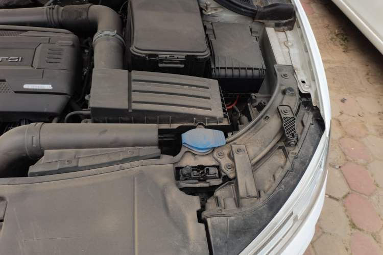 Used Audi Q3 2018 30th Anniversary Edition 35 TFSI Fashion Model Engine Bay Left