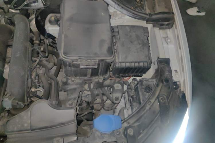 Used Audi Q3 2018 30th Anniversary Edition 30 TFSI Fashion Model Engine Bay Left