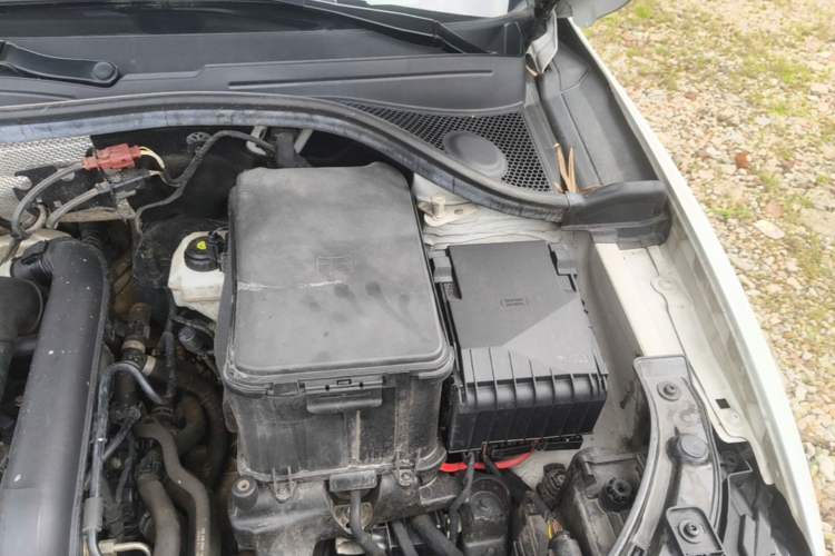 Used Audi Q3 2018 30 TFSI Fashion Edition Collector's Version Engine Bay Left