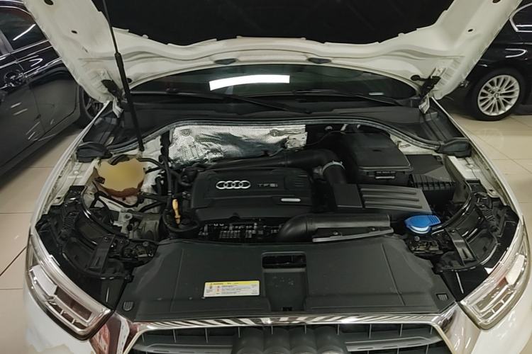 Used Audi Q3 2018 30th Anniversary Edition 35 TFSI Fashion Model Engine Bay