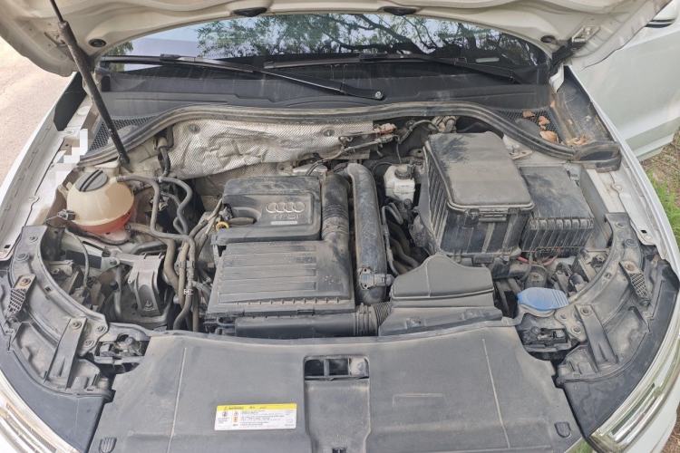 Used Audi Q3 2018 30th Anniversary Edition 30 TFSI Fashion Model Engine Bay