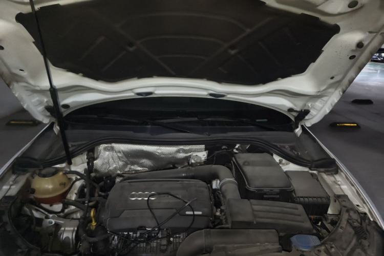 Used Audi Q3 2018 30th Anniversary Edition 35 TFSI Fashion Model Engine Bay