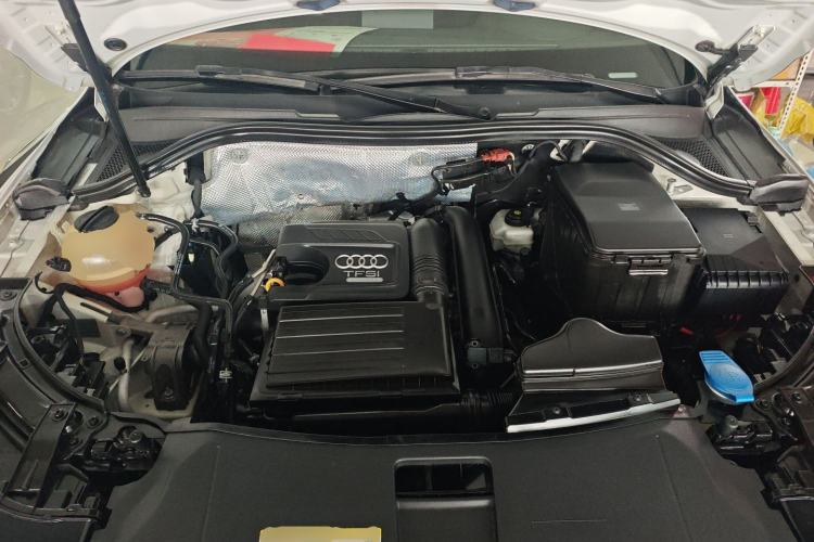Used Audi Q3 2018 30th Anniversary Edition 30 TFSI Fashion Model Engine Bay