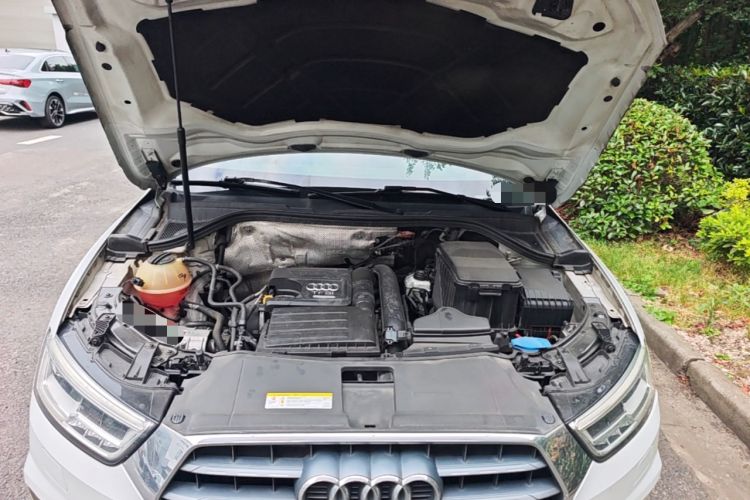 Used Audi Q3 2018 30th Anniversary Edition 30 TFSI Fashion Model Engine Bay