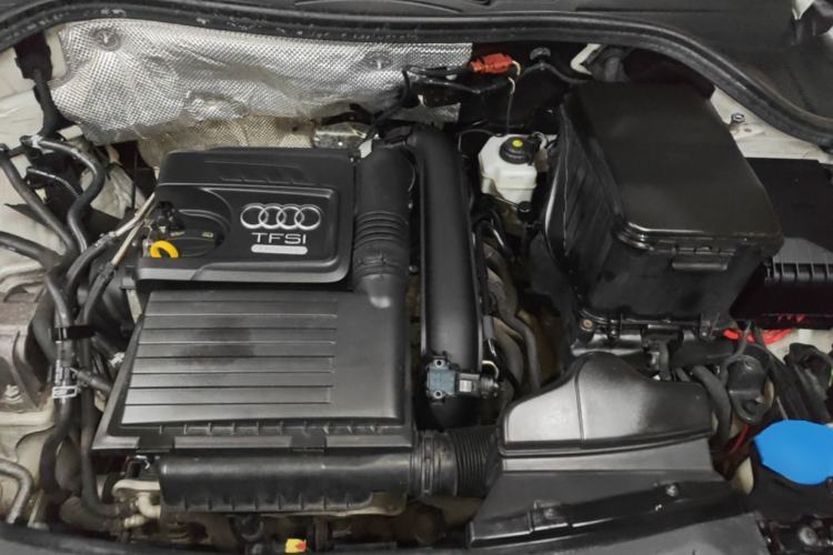 Used Audi Q3 2018 30th Anniversary Edition 30 TFSI Fashion Model Engine Bay