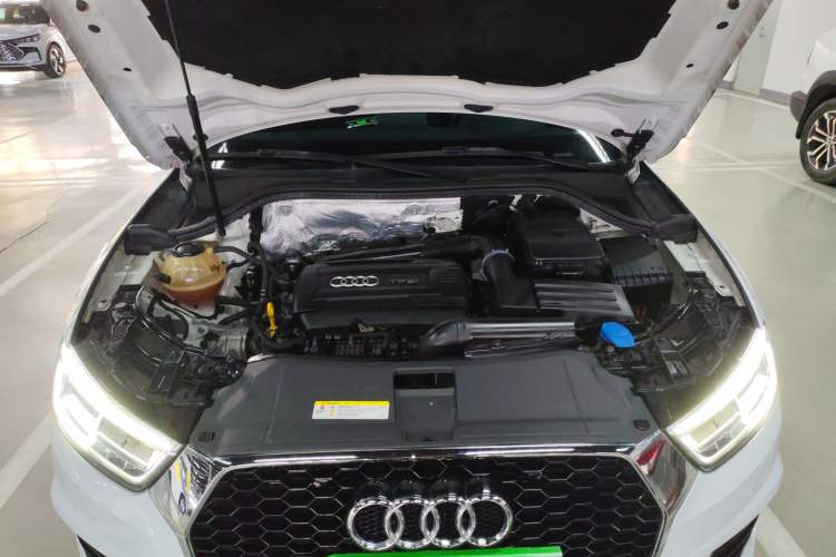 Used Audi Q3 2018 30th Anniversary Edition 35 TFSI Fashion Model Engine Bay