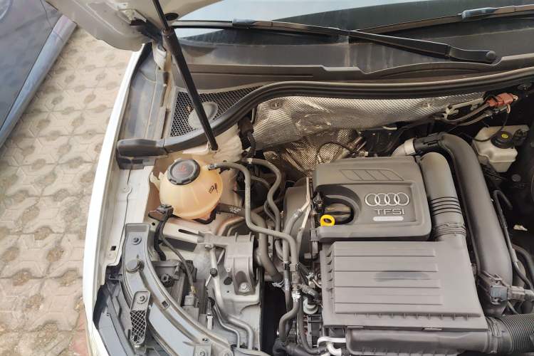 Used Audi Q3 2018 30th Anniversary Edition 30 TFSI Style Model Engine Bay Right