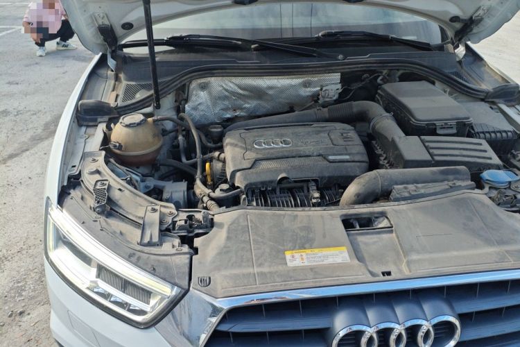 Used Audi Q3 2018 30th Anniversary Edition 35 TFSI Fashion Model Engine Bay Right