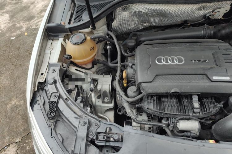 Used Audi Q3 2018 30th Anniversary Edition 35 TFSI Sport Model Engine Bay Right