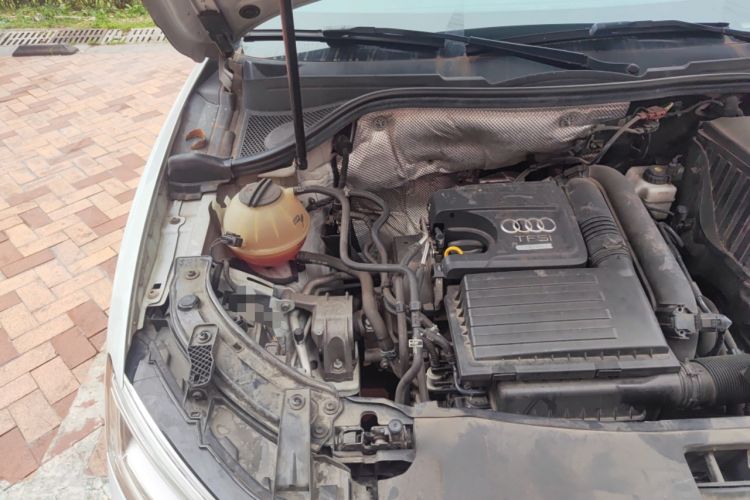 Used Audi Q3 2018 30th Anniversary Edition 30 TFSI Style Model Engine Bay Right