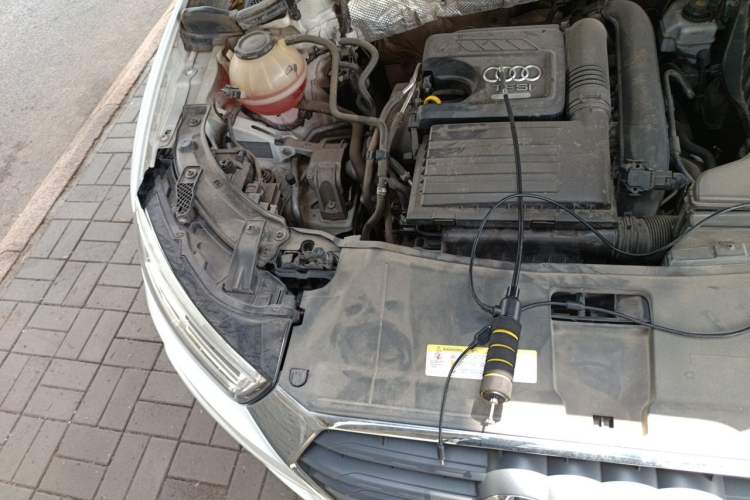 Used Audi Q3 2018 30th Anniversary Edition 30 TFSI Fashion Model Engine Bay Right