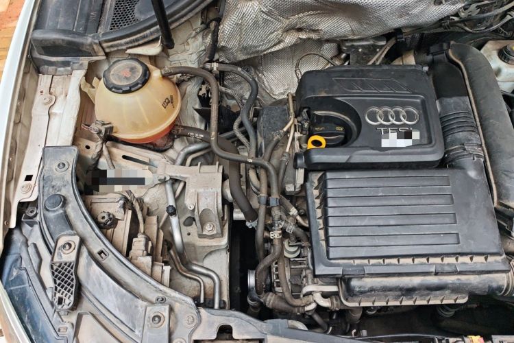 Used Audi Q3 2018 30th Anniversary Edition 30 TFSI Style Model Engine Bay Right