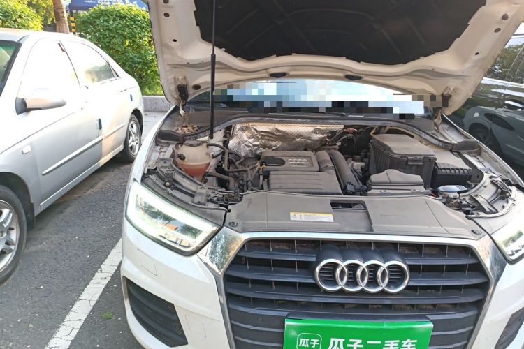 Used Audi Q3 2018 30th Anniversary Edition 30 TFSI Fashion Model Engine Bay Right