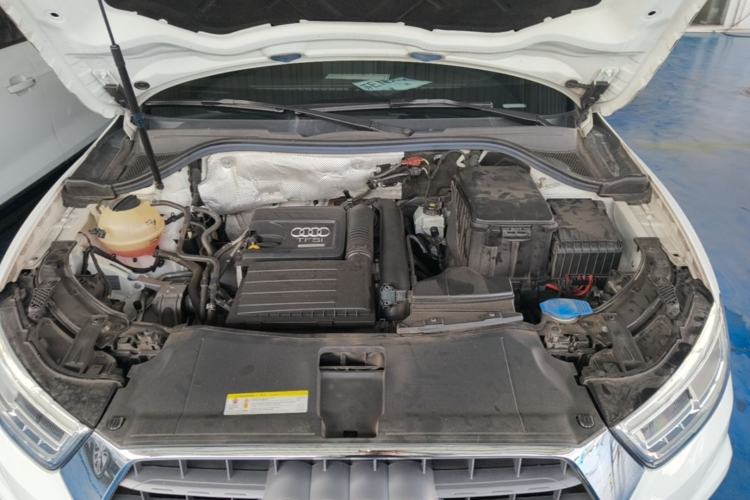 Used Audi Q3 2018 30th Anniversary Edition 30 TFSI Fashion Model Engine Bay