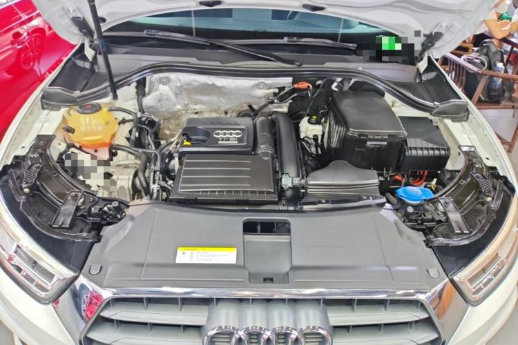 Used Audi Q3 2018 30 TFSI Fashion Edition Collector's Version Engine Bay
