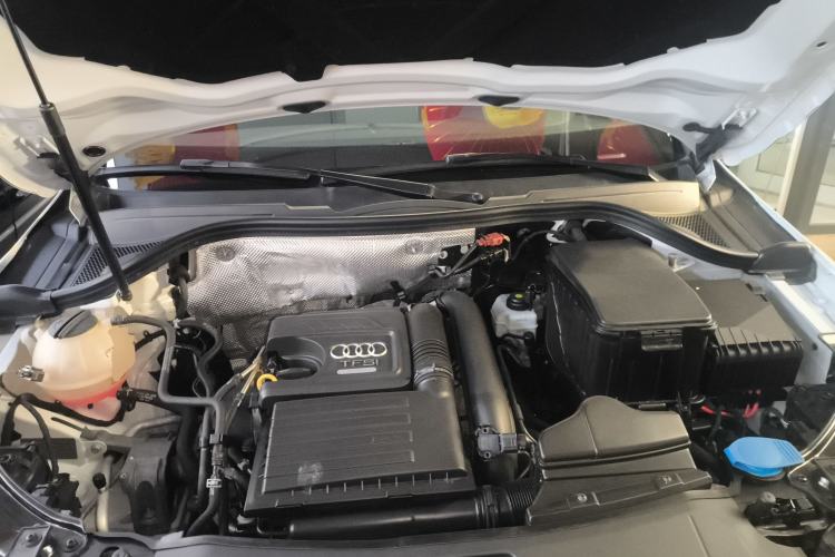 Used Audi Q3 2018 30th Anniversary Edition 30 TFSI Fashion Model Engine Bay