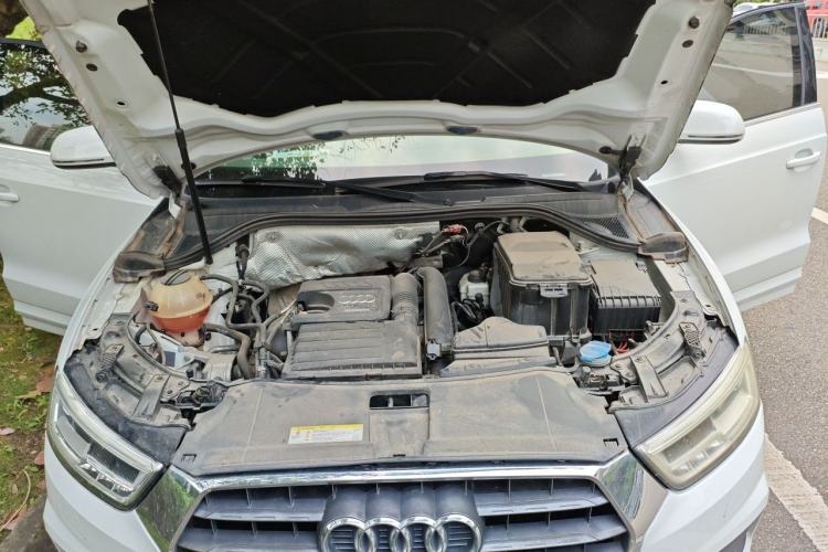 Used Audi Q3 2018 30th Anniversary Edition 30 TFSI Fashion Model Engine Bay