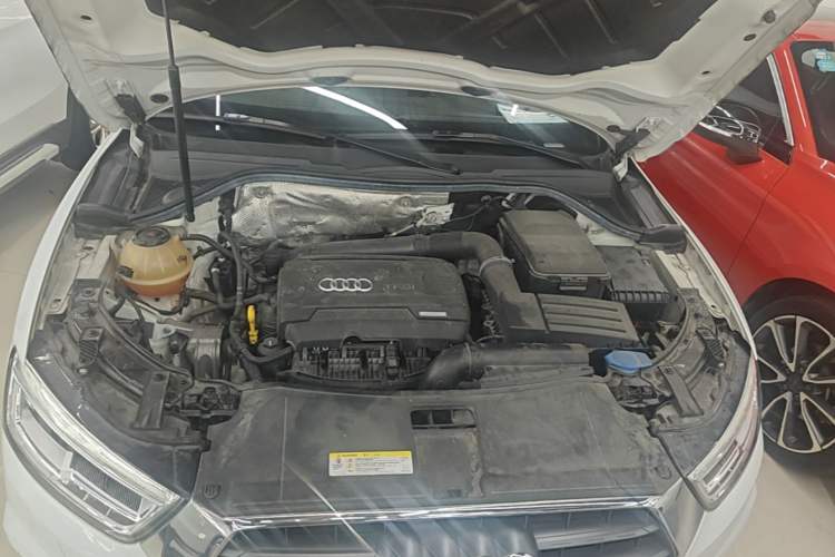 Used Audi Q3 2018 30th Anniversary Edition 35 TFSI Fashion Model Engine Bay