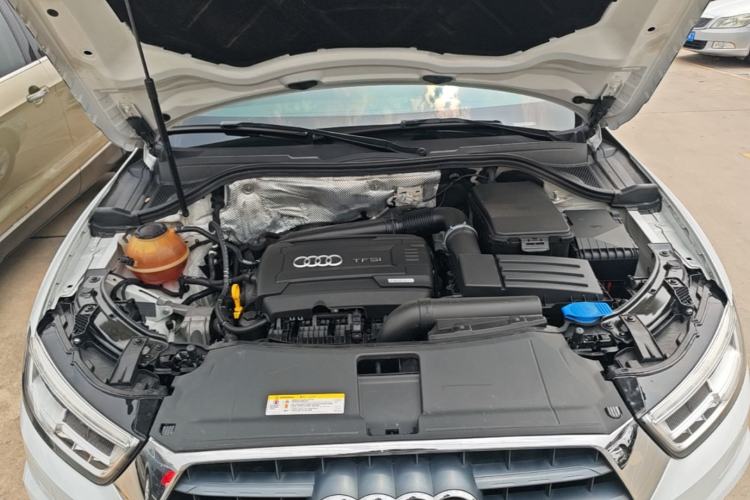 Used Audi Q3 2018 30th Anniversary Edition 35 TFSI Fashion Model Engine Bay