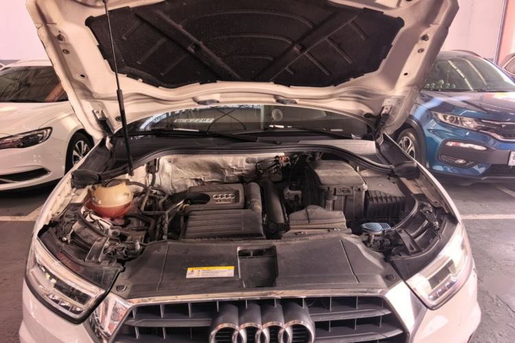 Used Audi Q3 2018 30th Anniversary Edition 30 TFSI Fashion Model Engine Bay