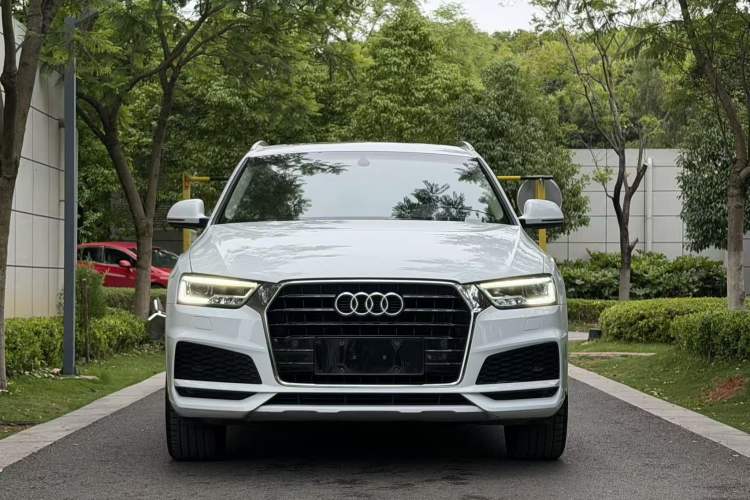 Used Audi Q3 2018 30 TFSI Fashion Edition Collector's Version Exterior 1