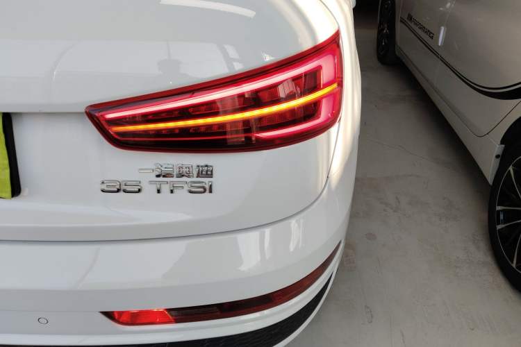 Used Audi Q3 2018 35 TFSI Fashion Edition Collector's Model Exterior 1