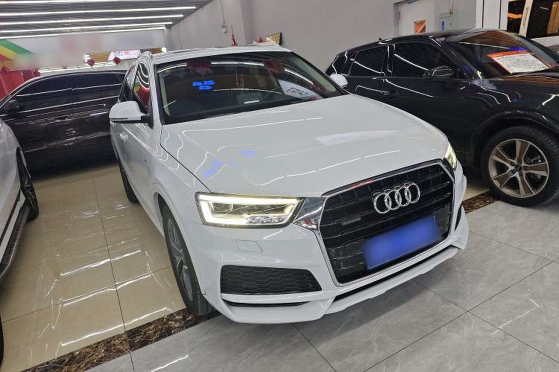 Used Audi Q3 2018 30th Anniversary Edition 35 TFSI quattro all-wheel-drive sport model Exterior 2