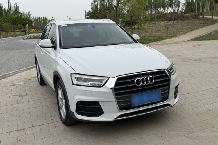 Used Audi Q3 2018 30th Anniversary Edition 30 TFSI Style Model Exterior 2