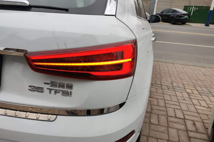 Used Audi Q3 2018 30th Anniversary Edition 35 TFSI Sport Model Exterior 2