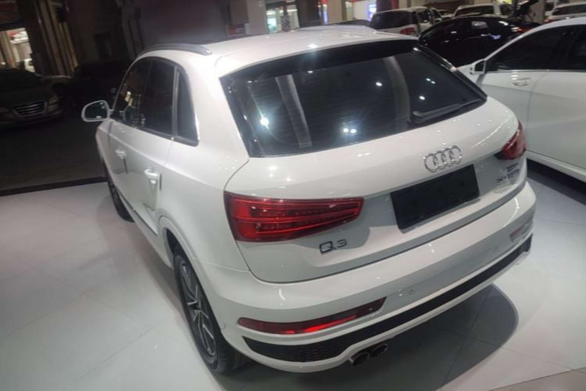 Used Audi Q3 2018 30 TFSI Fashion Edition Collector's Version Exterior 2