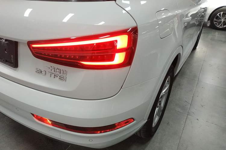 Used Audi Q3 2018 30th Anniversary Edition 30 TFSI Fashion Model Exterior 3