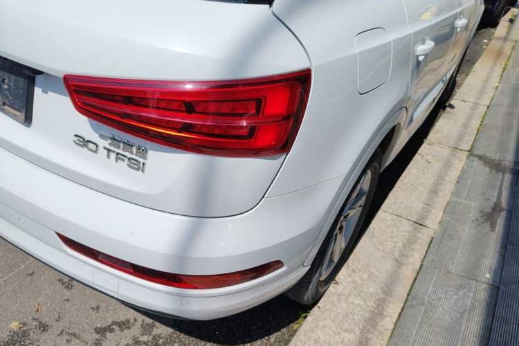 Used Audi Q3 2018 30th Anniversary Edition 30 TFSI Fashion Model Exterior 3
