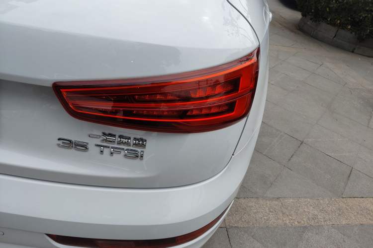 Used Audi Q3 2018 30th Anniversary Edition 35 TFSI Fashion Model Exterior 3