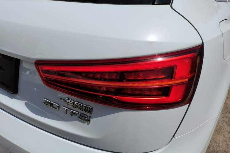 Used Audi Q3 2018 30th Anniversary Edition 30 TFSI Fashion Model Exterior 3