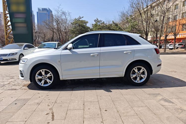 Used Audi Q3 2018 30th Anniversary Edition 30 TFSI Fashion Model Exterior 4