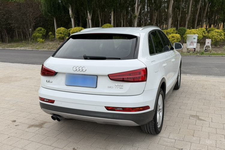 Used Audi Q3 2018 30th Anniversary Edition 30 TFSI Style Model Exterior 4