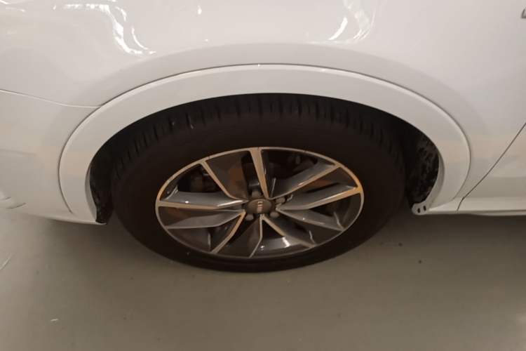 Used Audi Q3 2018 30th Anniversary Edition 35 TFSI Sport Model Exterior 4